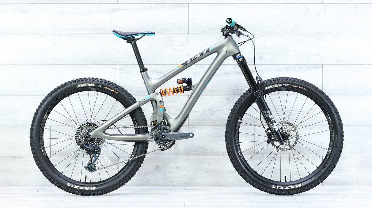 Yeti SB6 Turq Mountain Bike - 2019, Small