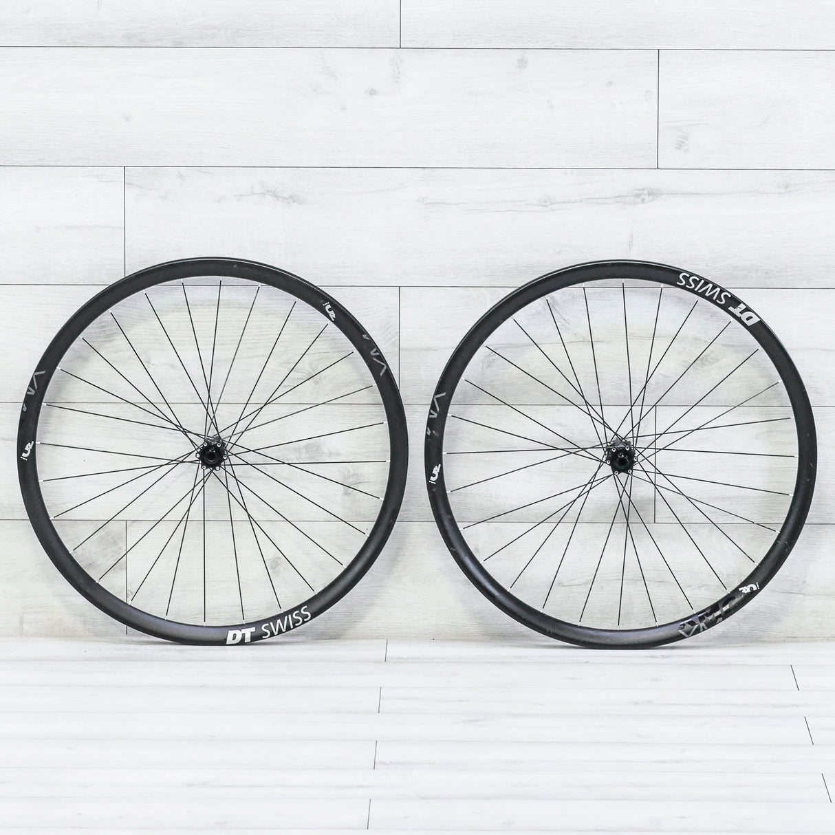 DT Swiss XRC 1200 Tubeless Ready Carbon 6-bolt Disc Brake Wheelset - 27.5", XD 12-Speed
