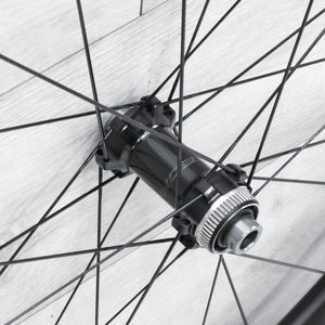 Shimano Ultegra C50 Carbon Disc Wheelset – 700c, Tubeless, Center Lock, HG Driver, 11/12-Speed