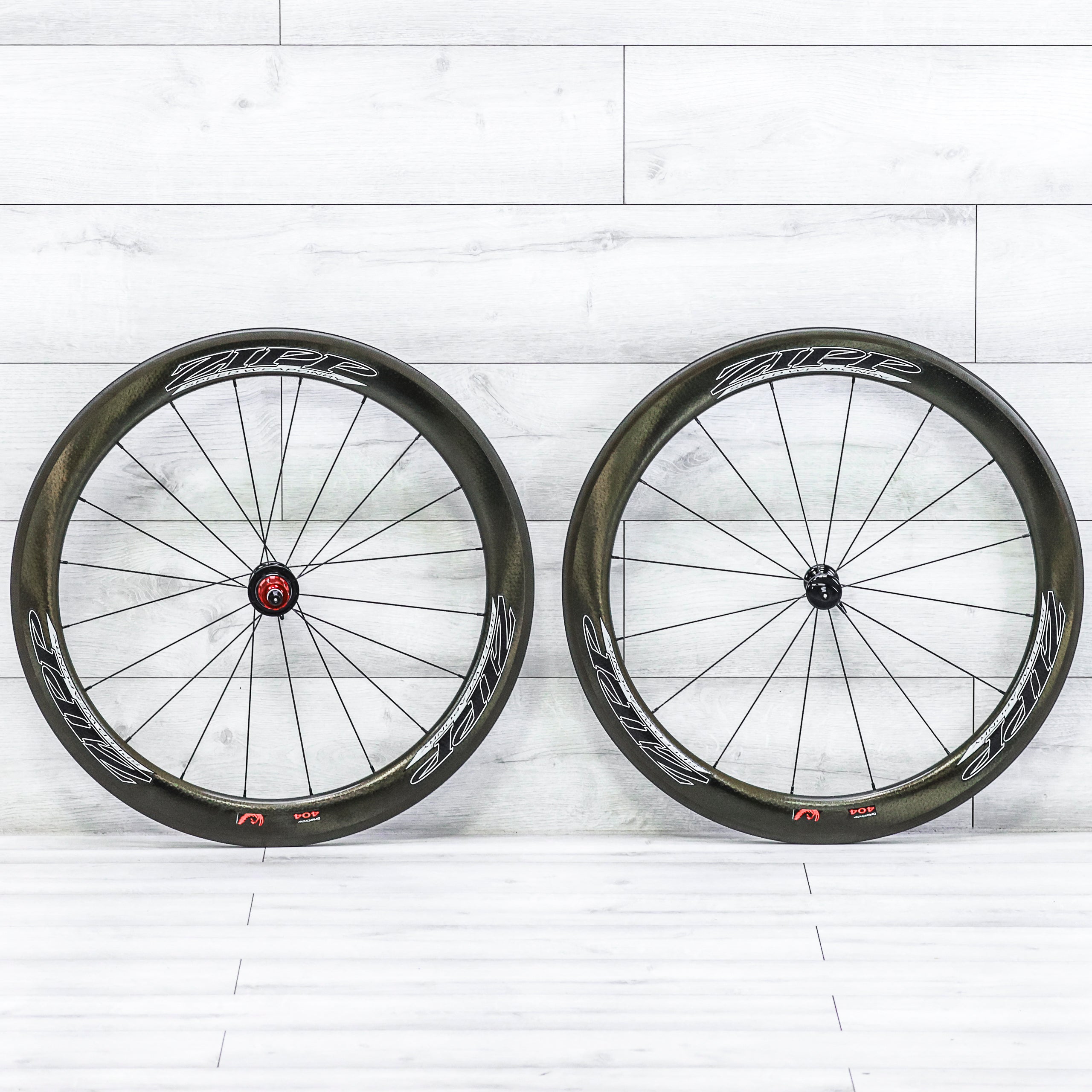 Zipp 404 Firecrest Carbon Wheelset – 700c Rim Brake, Clincher, HG 11-Speed