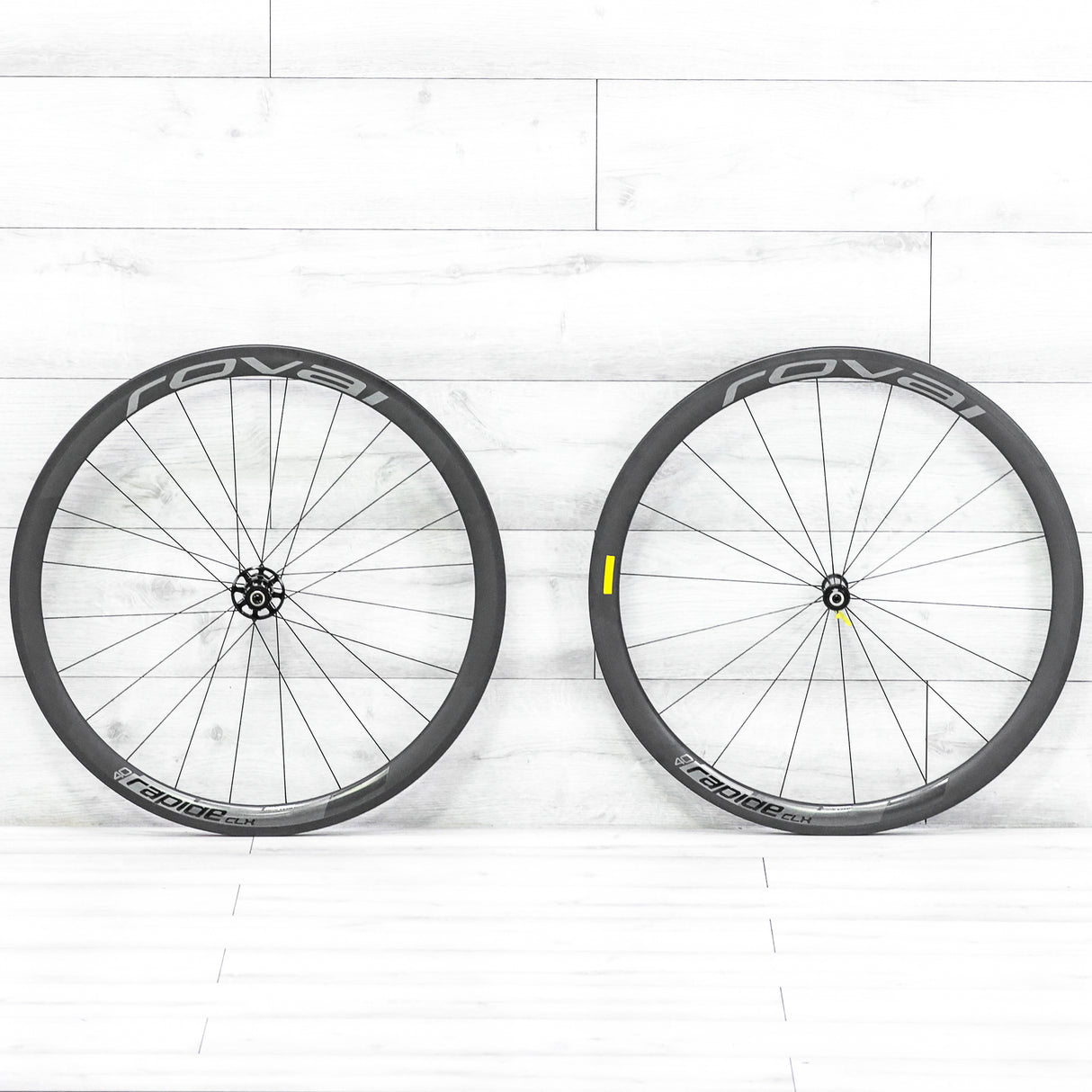 Roval Rapide CLX 40 Carbon Wheelset – 700c, Rim Brake, Clincher, HG 11-Speed