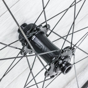 ENVE SES 2.3 Carbon Disc Wheelset – 700c, Tubeless, Center Lock, XDR 12-Speed