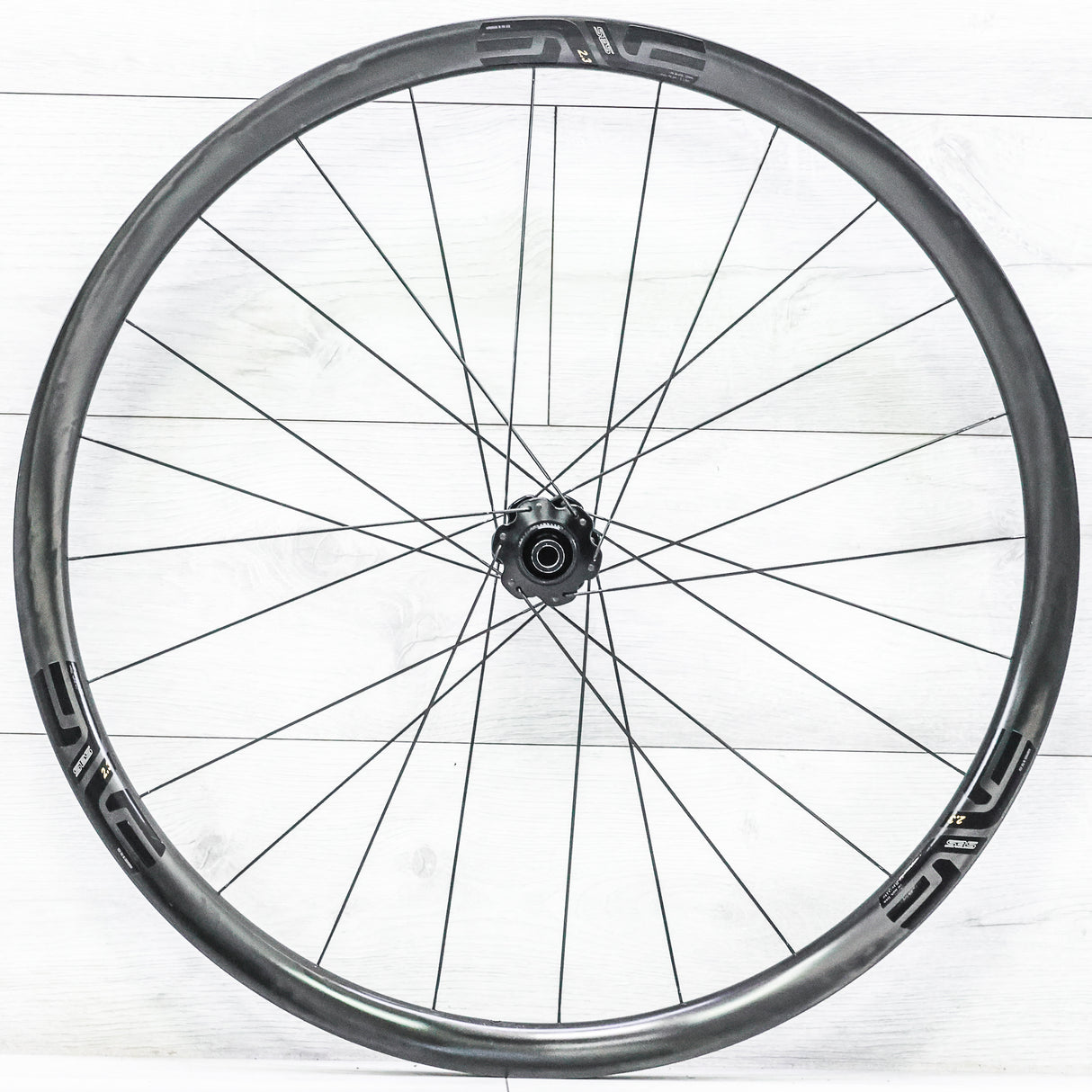 ENVE SES 2.3 Carbon Disc Wheelset – 700c, Tubeless, Center Lock, XDR 12-Speed