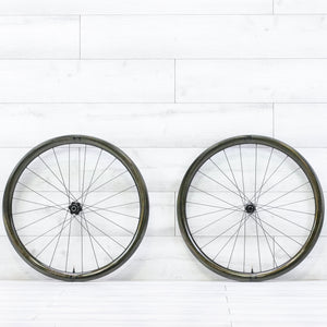 Reynolds ATR Carbon Disc Wheelset - 700c, Tubeless, Center Lock, HG 11-Speed