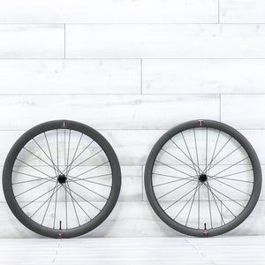 Reserve 42|49 Turbulent Aero Carbon Disc Wheelset – 700c, Tubeless, Center Lock, HG-EV, 11-Speed