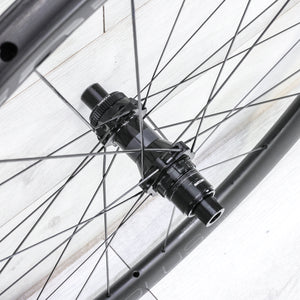 Bontrager Aeolus Pro 37 TLR Carbon Disc Wheelset - 700c, Tubeless, Center Lock, XDR 12-Speed