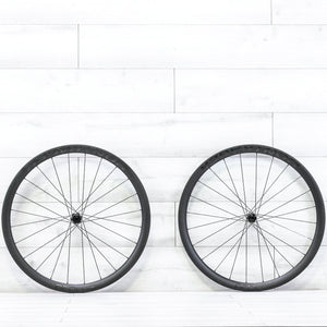 Bontrager Aeolus Pro 37 TLR Carbon Disc Wheelset - 700c, Tubeless, Center Lock, XDR 12-Speed