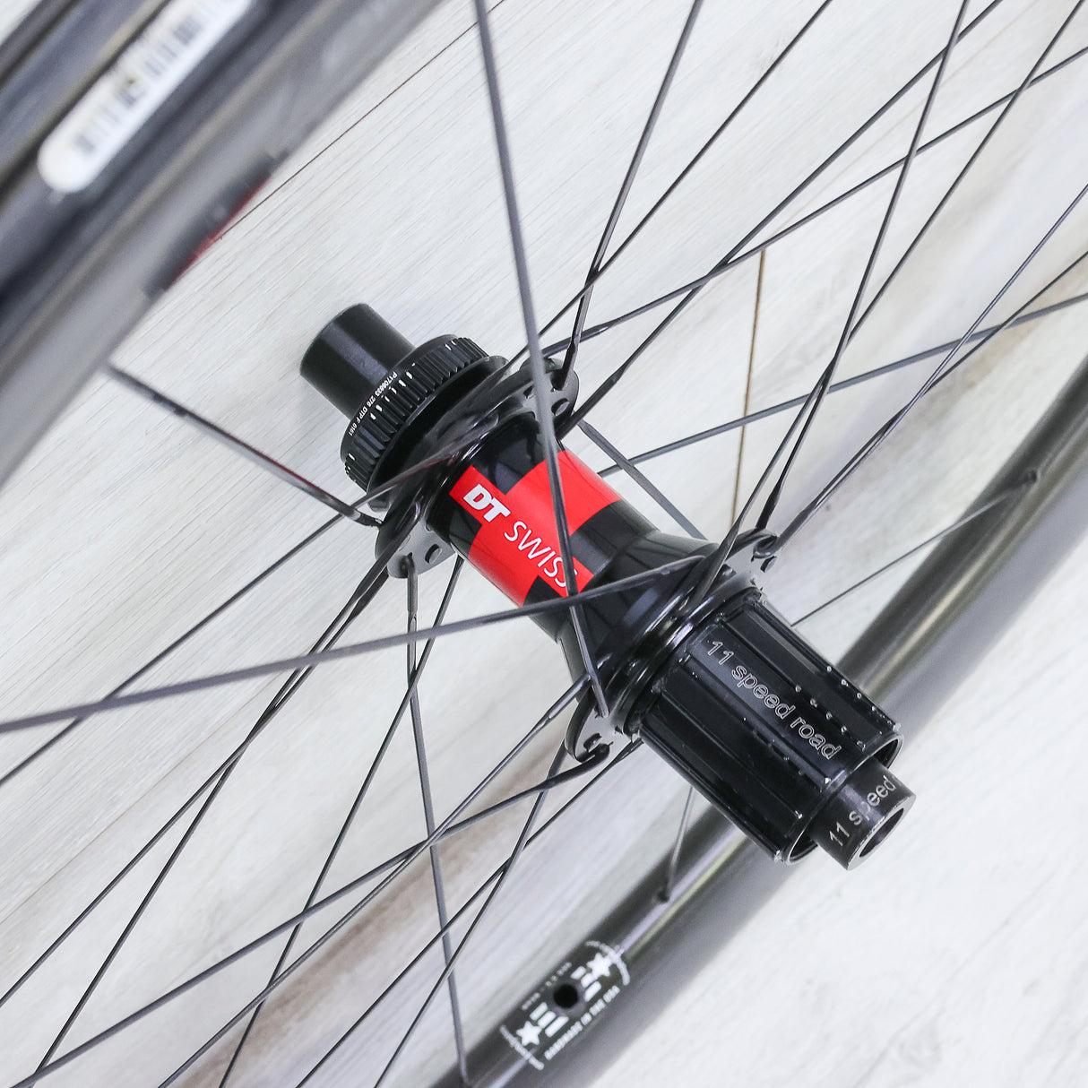 ENVE 3.4 SES Carbon Disc Wheelset - 700c, Tubeless, Center Lock, HG-11 Speed