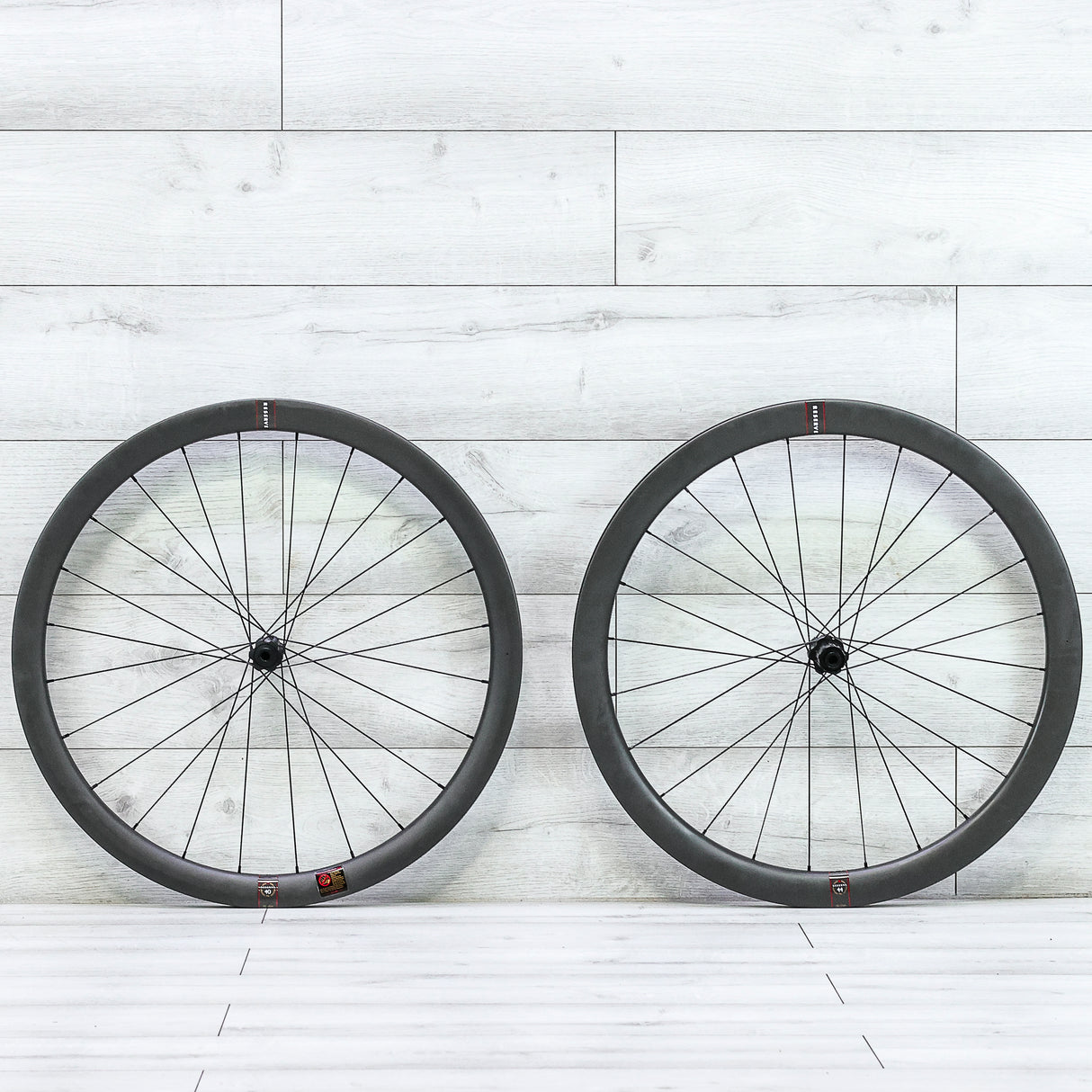 Reserve 40/44 Carbon Wheelset - 700c, Tubeless, Center Lock, HG 11 - Speed