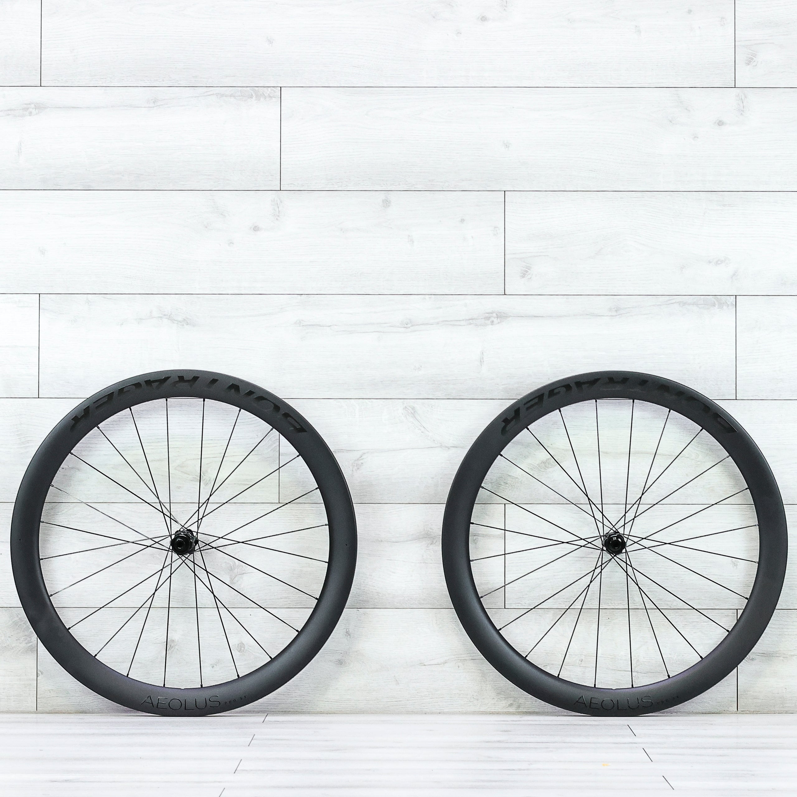 Bontrager Aeolus Pro 51 Carbon Wheelset - 700c, Tubeless, Center