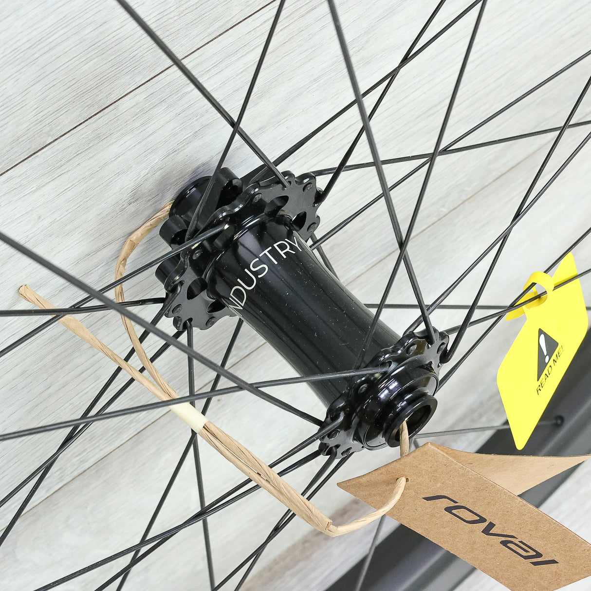 Roval Traverse SL II Hydra2 Hubs Carbon Disc Wheelset - 29", Tubeless, 6-Bolt, XD Driver