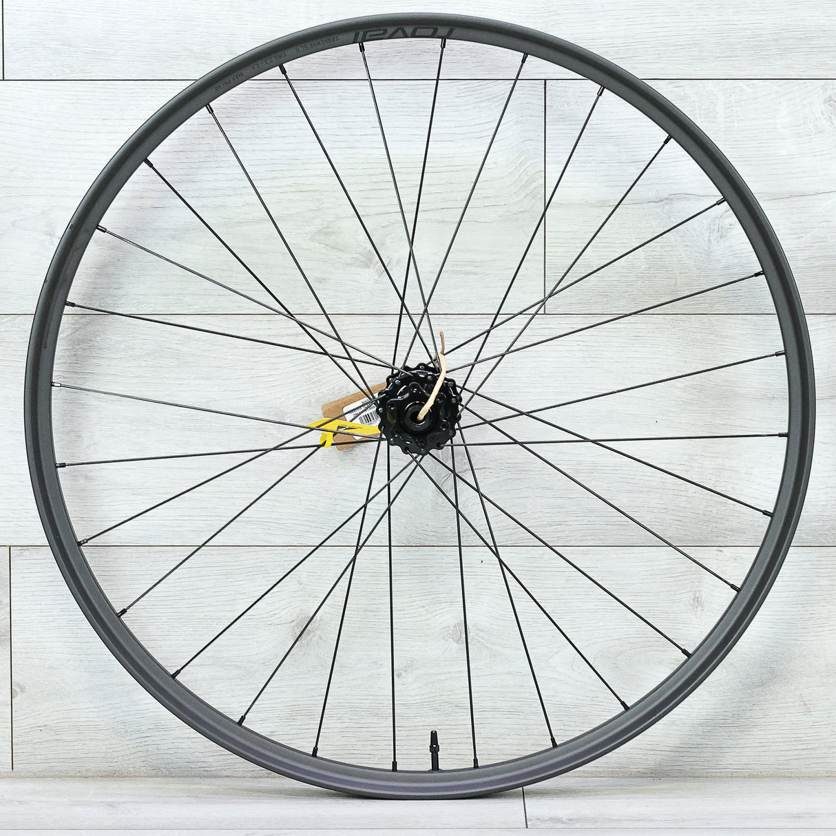 Roval Traverse SL II Hydra2 Hubs Carbon Disc Wheelset - 29", Tubeless, 6-Bolt, XD Driver