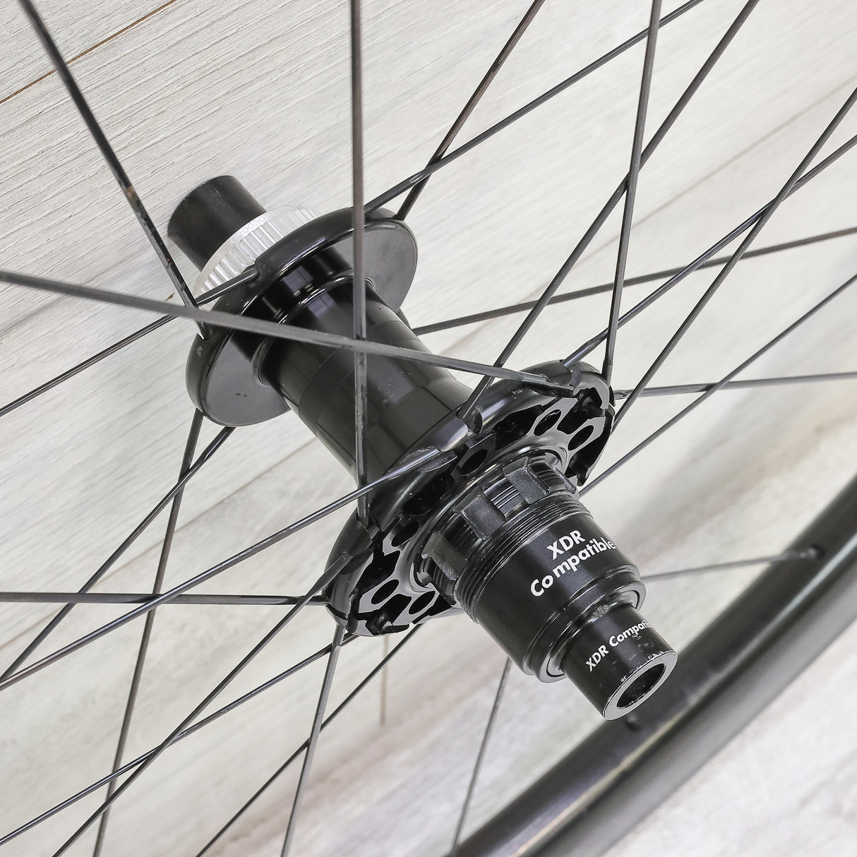 Giant SLR 1 42 Carbon Road Disc Wheelset - 700c, Tubeless, Center Lock, XDR 11/12-Speed