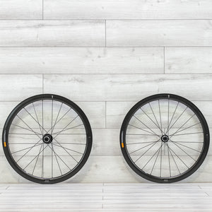 Giant SLR 1 42 Carbon Road Disc Wheelset - 700c, Tubeless, Center Lock, XDR 11/12-Speed