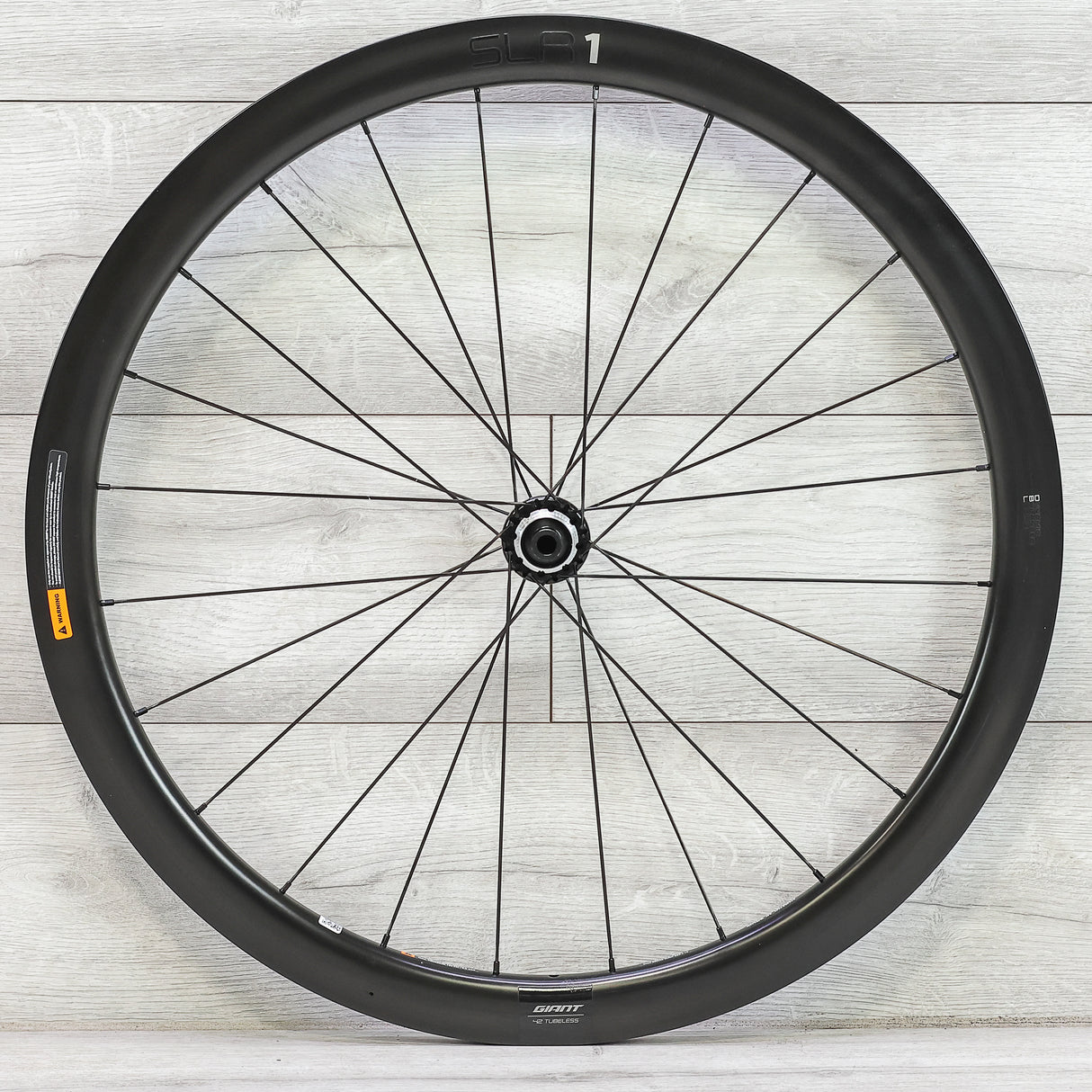 Giant SLR 1 42 Carbon Road Disc Wheelset - 700c, Tubeless, Center Lock, XDR 11/12-Speed