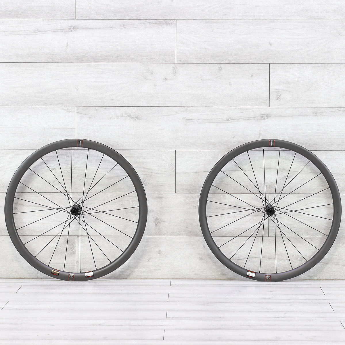 Reserve 34|37 Carbon Road Disc Wheelset - 700c, Tubeless, Center Lock, Shimano HG 11-Speed
